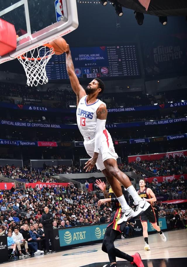 关于暴扣！乔治发威，快船客场大胜国王的信息