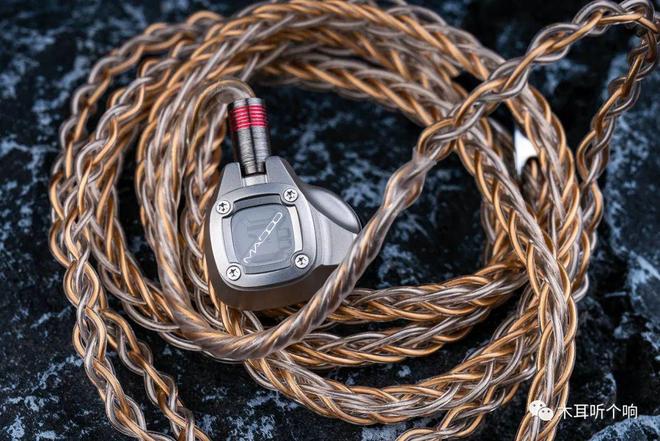 包含C9血洗MAD，Rascal绝境逆转的词条