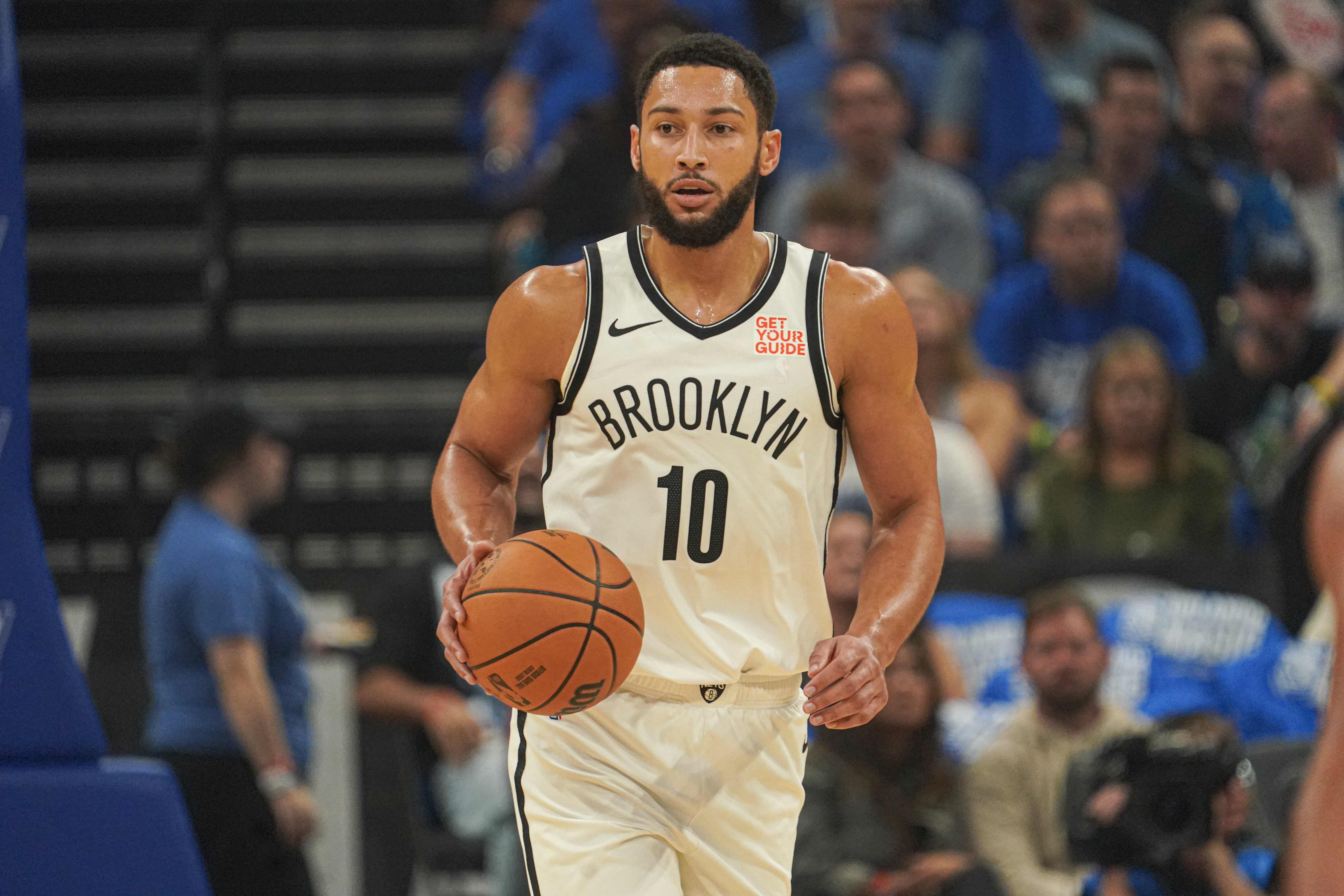 包含广东队力克篮网，字母哥点燃赛场的词条