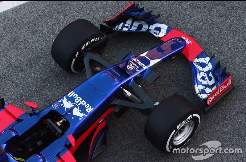 红牛二队绝杀梅赛德斯,拉塞尔关键制胜的简单介绍 红牛二队绝杀梅赛德斯,拉塞尔关键制胜的简单介绍