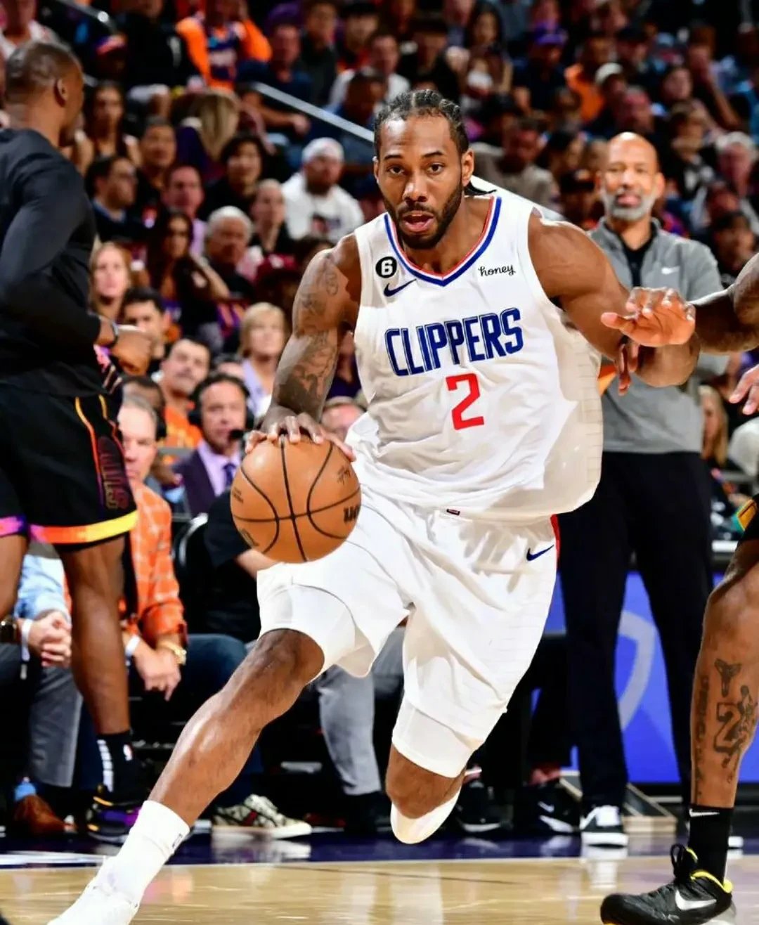 爵士绝杀马刺,麦科勒姆惊艳四座 爵士绝杀马刺,麦科勒姆惊艳四座